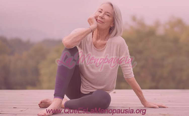 ¿De qué se trata la menopausia? ¿Puede el Yoga ayudar?